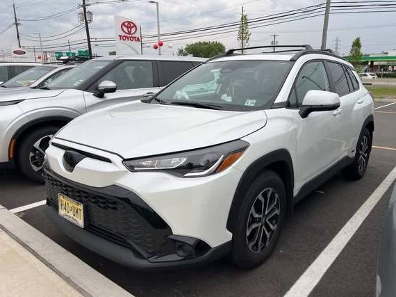 TOYOTA COROLLA CROSS 2024 7MUFBABG6RV035212 image
